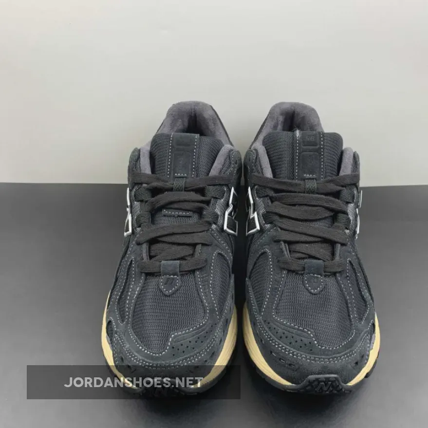 New Balance 1906R ‘Black Taos Taupe’ New Balance 1906R ‘Black Taos Taupe’