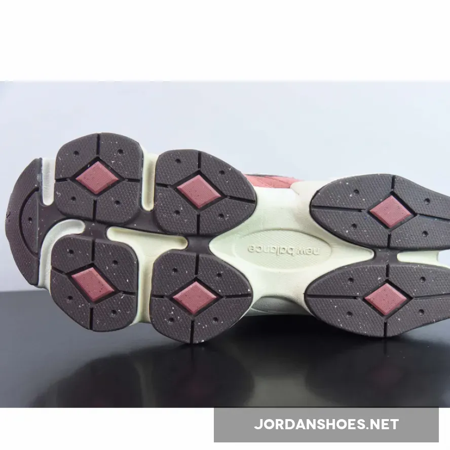 New Balance 9060 ‘Cherry Blossom’ Mineral Red/Truffle New Balance 9060 ‘Cherry Blossom’ Mineral Red/Truffle