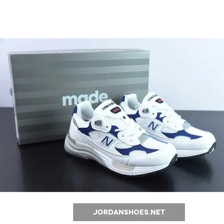 New Balance 992 White Navy
