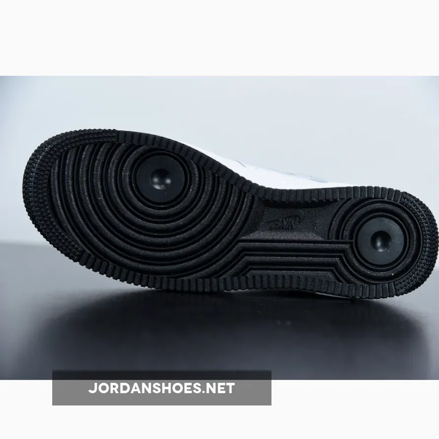 Nike Air Force 1 ’07 "Contrast Stitch" White Black Nike Air Force 1 ’07 "Contrast Stitch" White Black