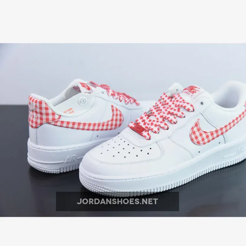 Nike Air Force 1 Low Gingham Plaid Red Nike Air Force 1 Low Gingham Plaid Red