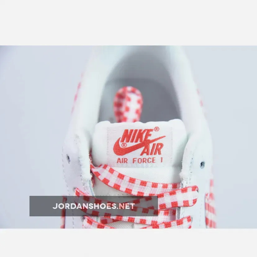 Nike Air Force 1 Low Gingham Plaid Red Nike Air Force 1 Low Gingham Plaid Red