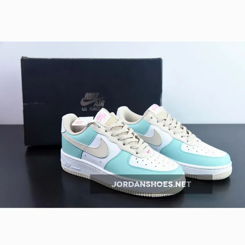 Nike Air Force 1 Low GS Emerald Rise