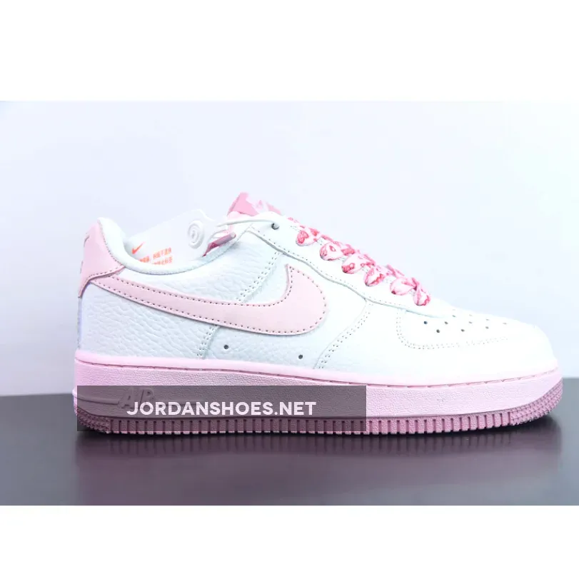 Nike Air Force 1 Low GS White/Pink Foam Nike Air Force 1 Low GS White/Pink Foam