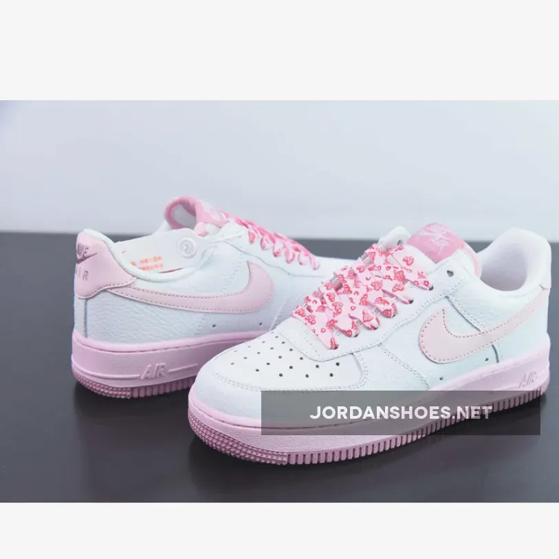Nike Air Force 1 Low GS White/Pink Foam Nike Air Force 1 Low GS White/Pink Foam