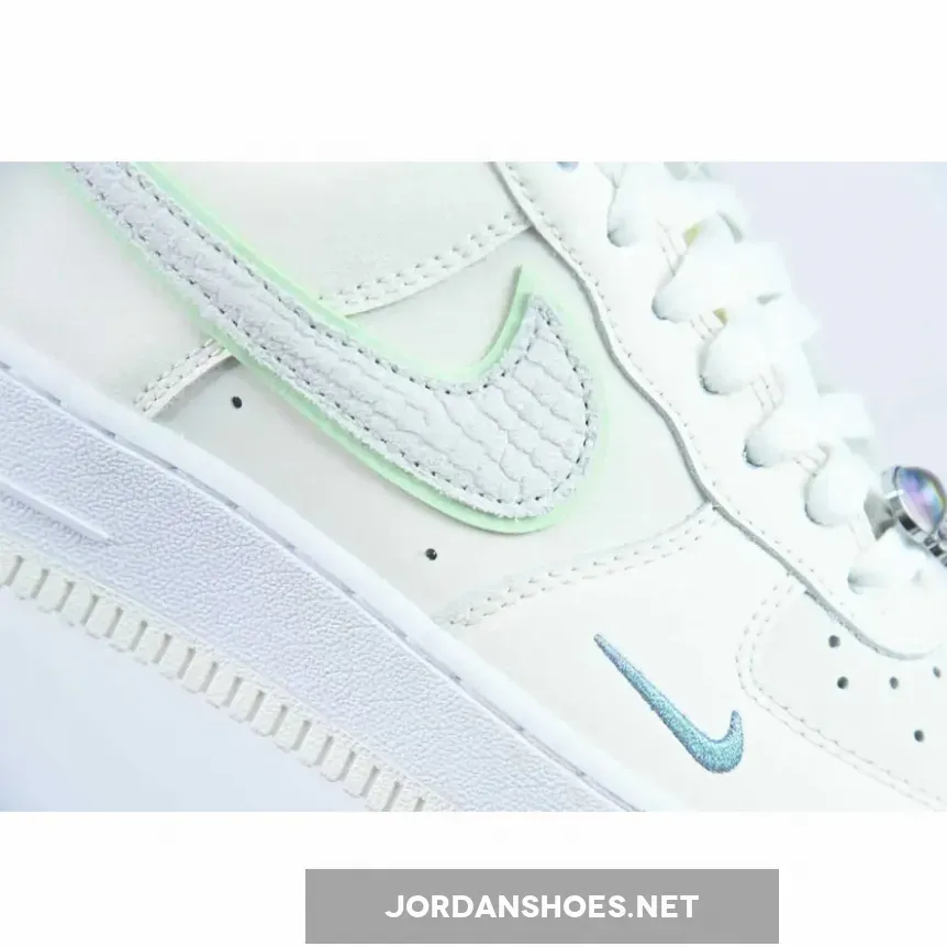 Nike Air Force 1 Low "Year Of The Dragon" Nike Air Force 1 Low "Year Of The Dragon"