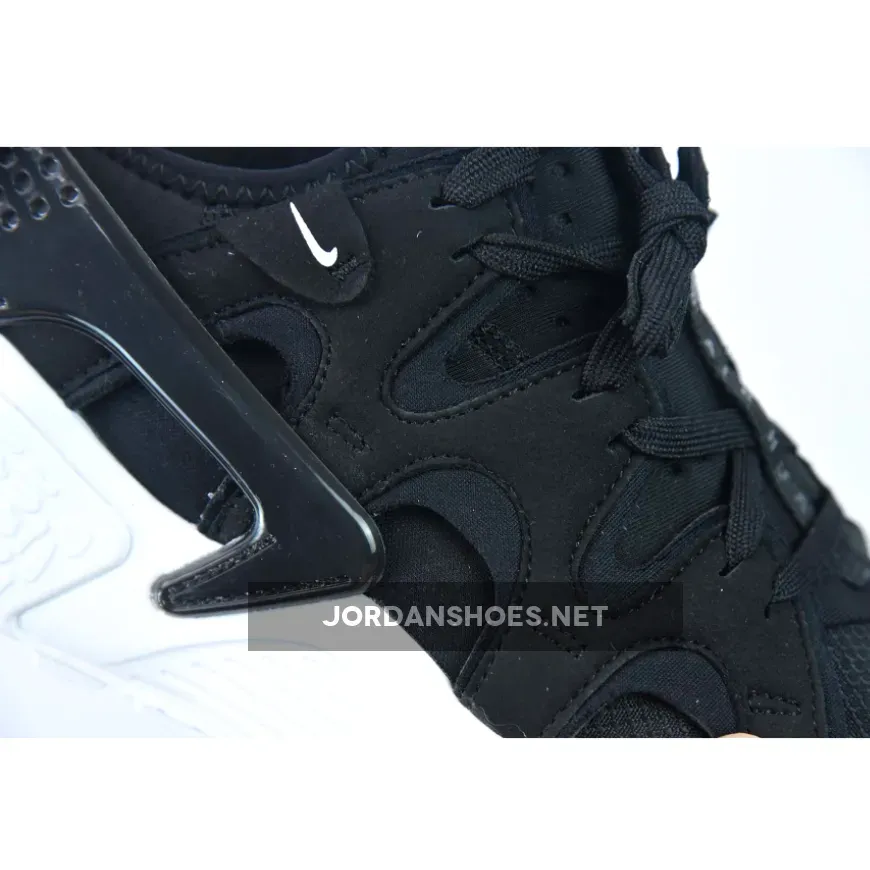 Nike Air Huarache Craft Black/White Nike Air Huarache Craft Black/White