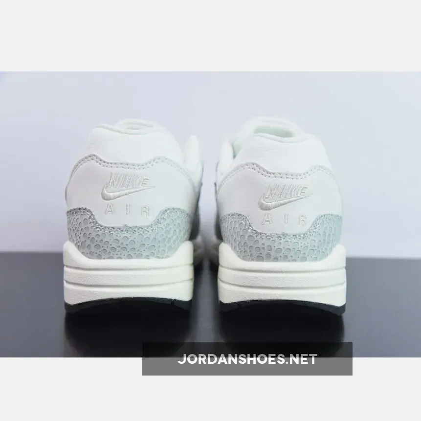 Nike Air Max 1 ’87 "Safari" Summit White/Phantom-Sail-Photon Dust Nike Air Max 1 ’87 "Safari" Summit White/Phantom-Sail-Photon Dust