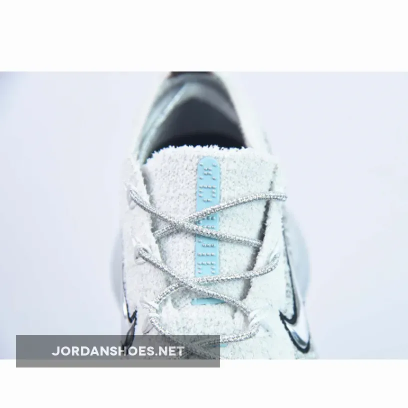 Nike Air Max Scorpion ‘Removable Gaiters’ Tan Chrome Nike Air Max Scorpion ‘Removable Gaiters’ Tan Chrome