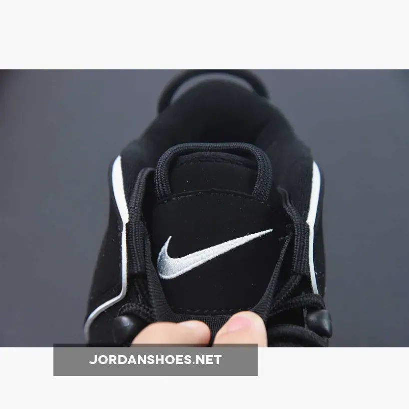 Nike Air More Uptempo OG Black/White Nike Air More Uptempo OG Black/White