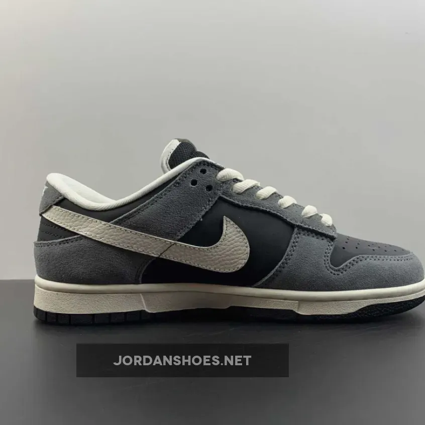 Nike Dunk Low ‘Black Stealth’ Nike Dunk Low ‘Black Stealth’