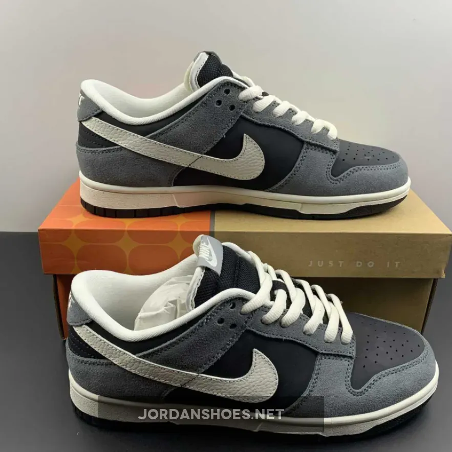 Nike Dunk Low ‘Black Stealth’ Nike Dunk Low ‘Black Stealth’