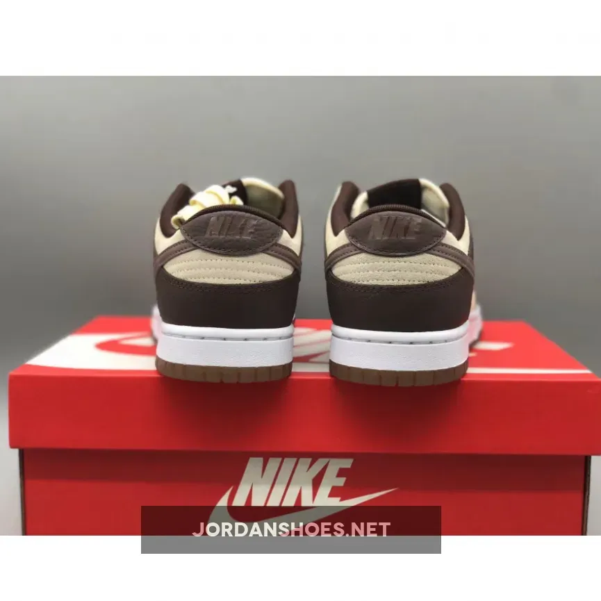 Nike Dunk Low Coconut Milk/Plum Eclipse-Earth Nike Dunk Low Coconut Milk/Plum Eclipse-Earth