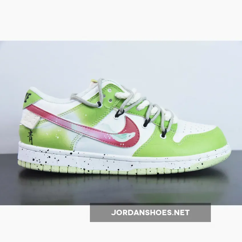Nike Dunk Low Custom Green White Red Nike Dunk Low Custom Green White Red