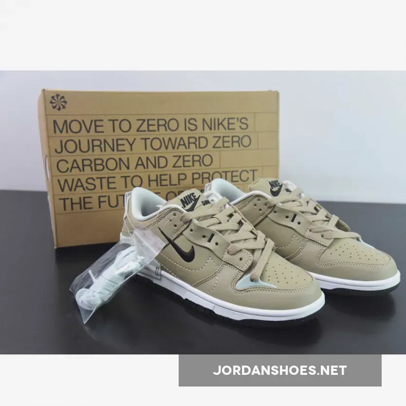 Nike Dunk Low Disrupt 2 Tan Black White
