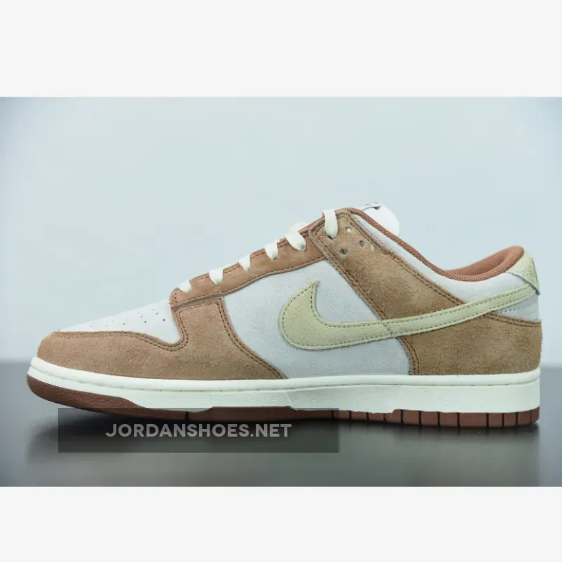 Nike Dunk Low PRM ‘Medium Curry’ Nike Dunk Low PRM ‘Medium Curry’
