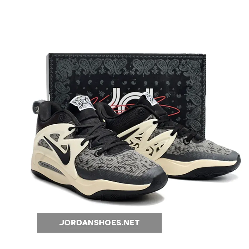 Nike KD 15 "50 Years of Hip-Hop" Black/Smoke Grey Nike KD 15 "50 Years of Hip-Hop" Black/Smoke Grey