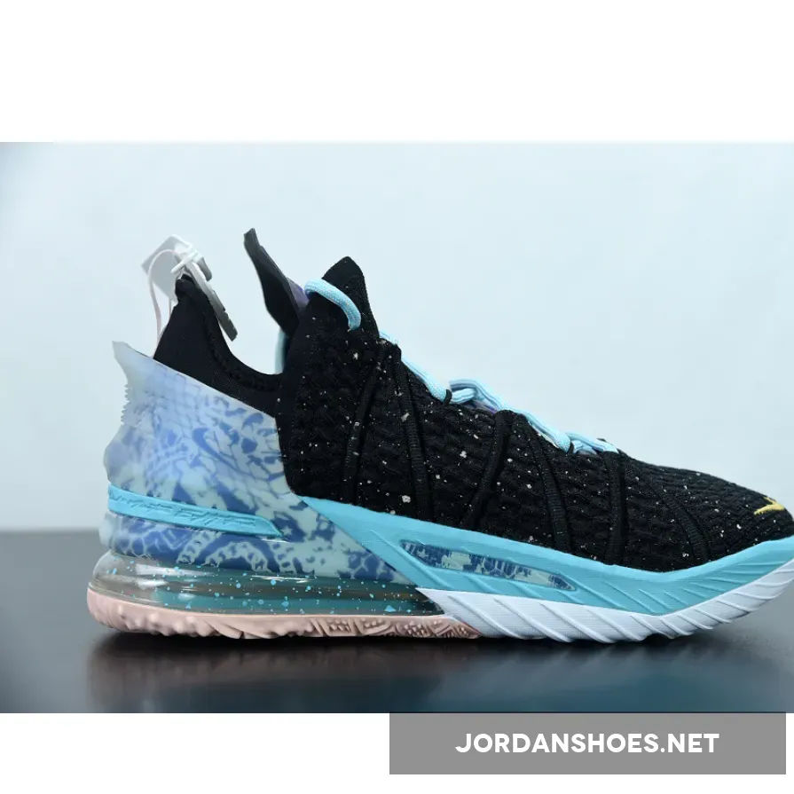 Nike LeBron 18 "Reflections" Nike LeBron 18 "Reflections"