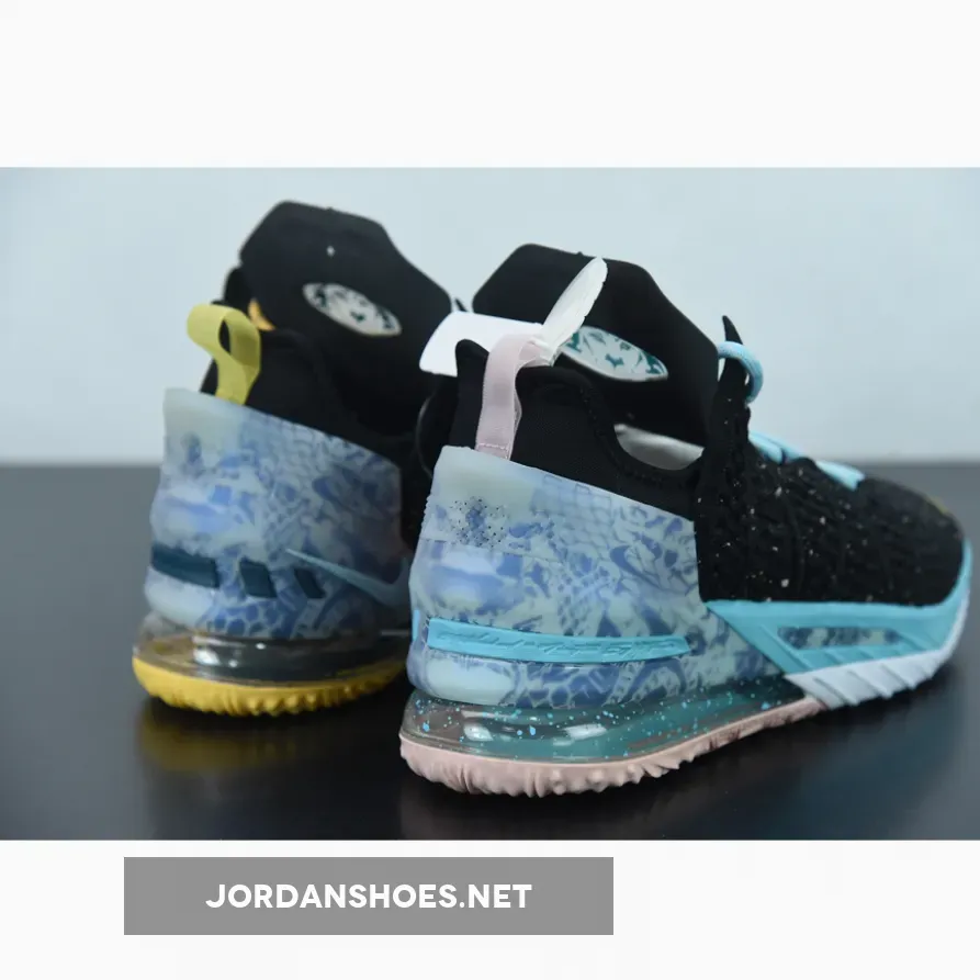 Nike LeBron 18 "Reflections" Nike LeBron 18 "Reflections"