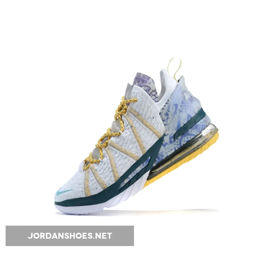 Nike LeBron 18 ‘Reflections Flip’ Nike LeBron 18 ‘Reflections Flip’
