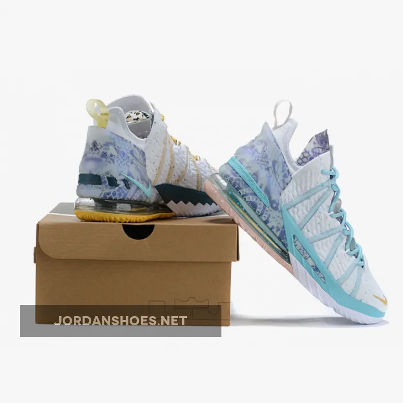 Nike LeBron 18 ‘Reflections Flip’ Nike LeBron 18 ‘Reflections Flip’