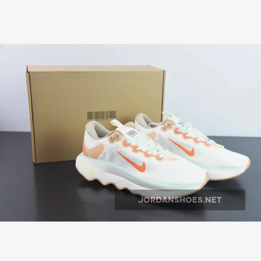 Nike Motiva Pale Ivory Bright Mandarin