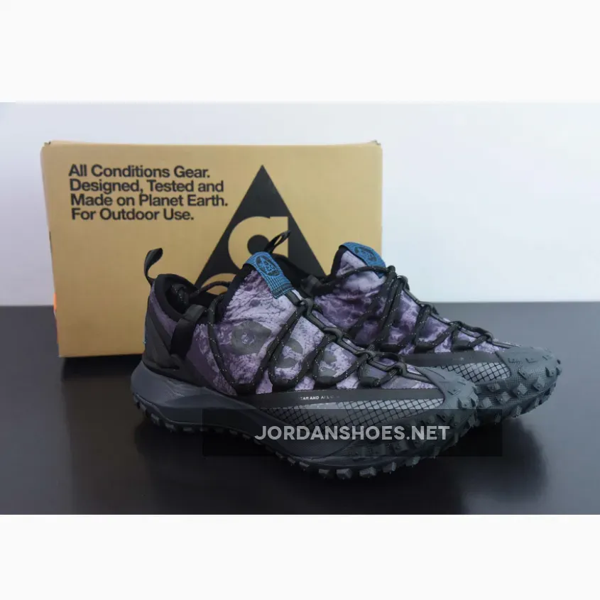 Nike Mountain Fly Low Black/Black-Green Abyss