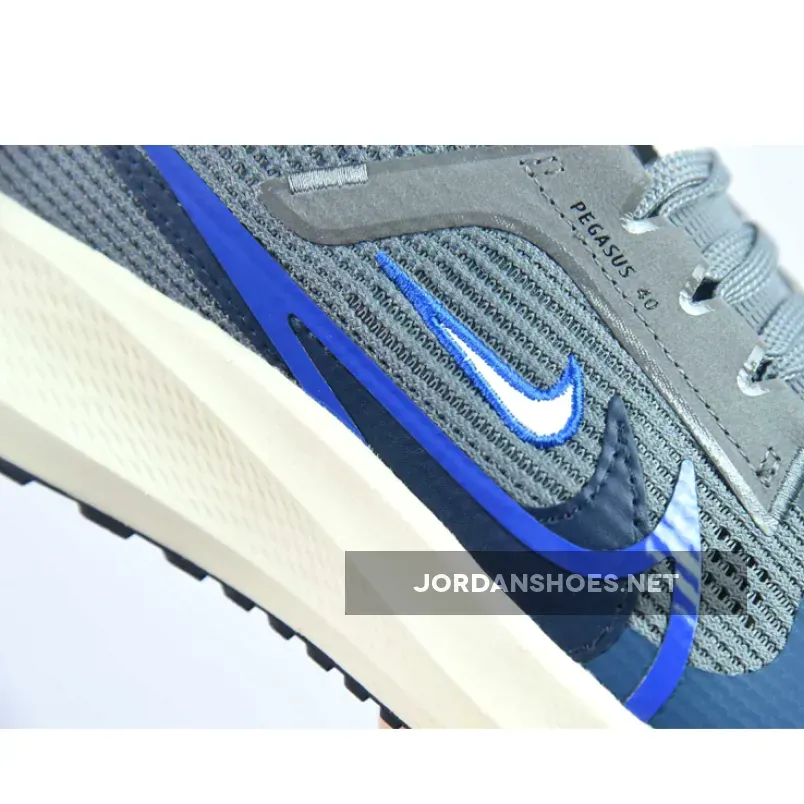 Nike Pegasus 40 Quadruple Swoosh Smoke Grey Nike Pegasus 40 Quadruple Swoosh Smoke Grey