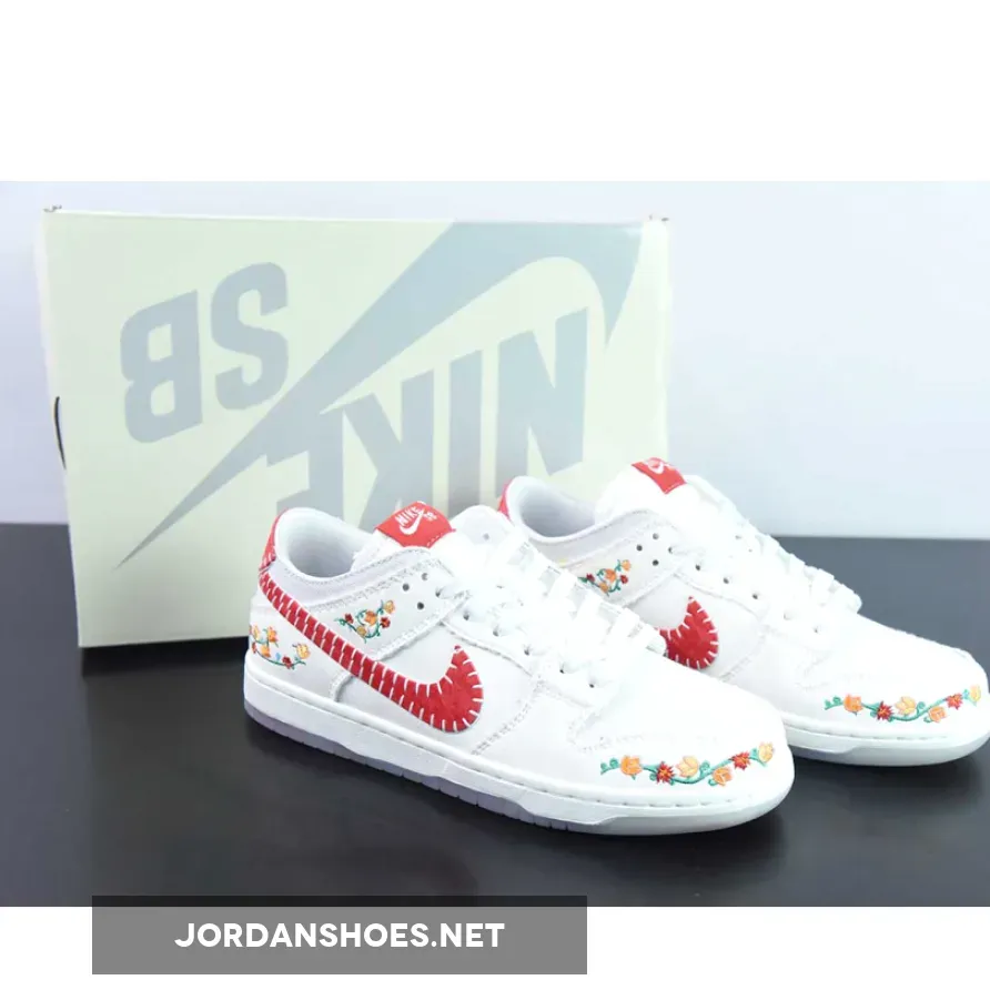 Nike SB Dunk Low Decon N7 Opti Yellow/University Red