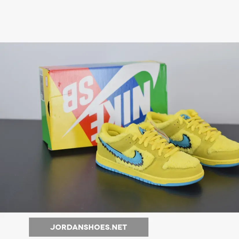 Nike SB Dunk Low "Grateful Dead Bears" In Yellow