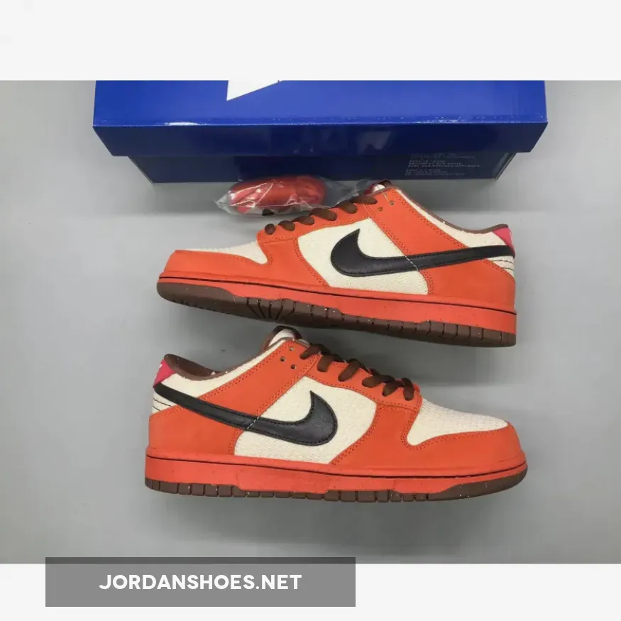 Nike SB Dunk Low Orange Hemp/Black-Sail Nike SB Dunk Low Orange Hemp/Black-Sail