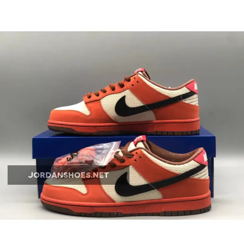 Nike SB Dunk Low Orange Hemp/Black-Sail Nike SB Dunk Low Orange Hemp/Black-Sail