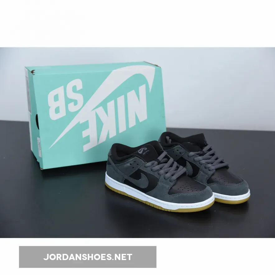 Nike SB Dunk Low TRD Dark Grey/Black-White