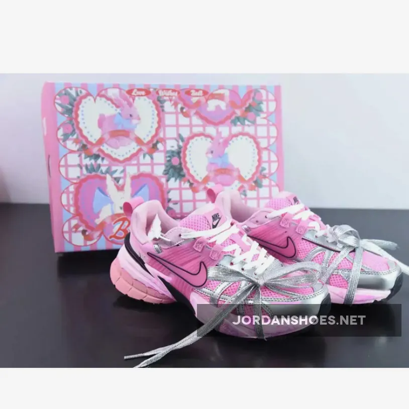 Nike WMNS Runtekk Pink Silver Black