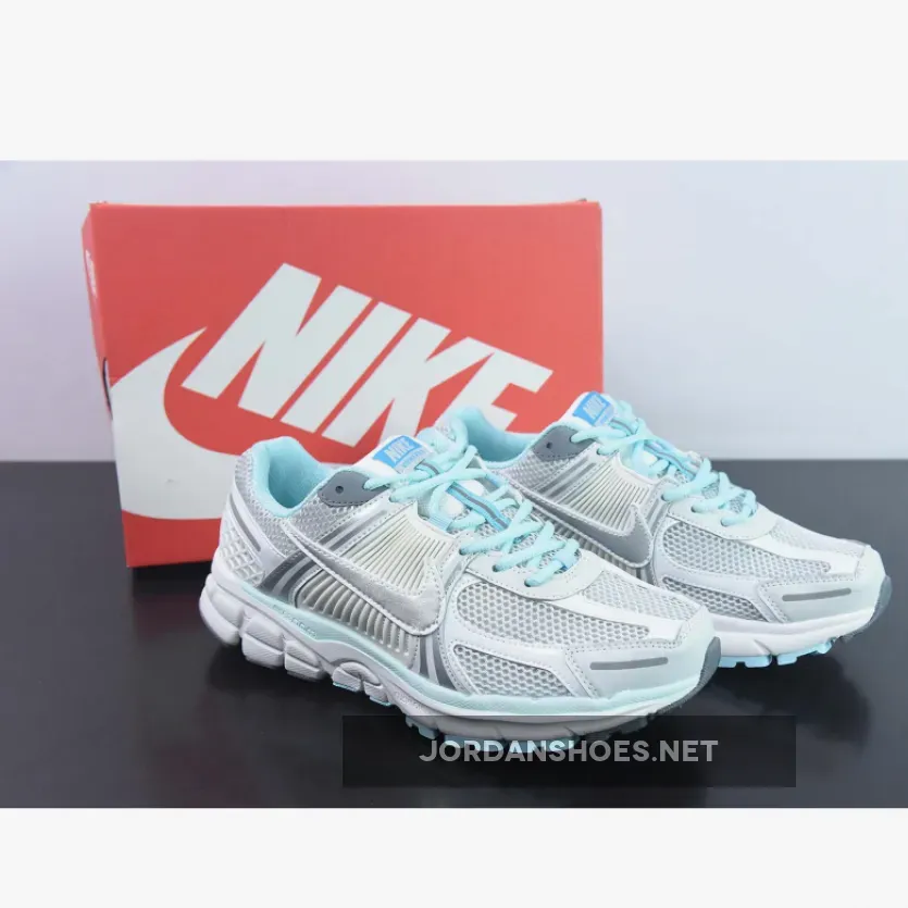 Nike Zoom Vomero 5 "520" White Light Blue Silver