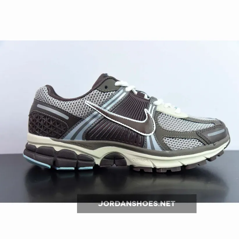 Nike Zoom Vomero 5 Earth Fossil Nike Zoom Vomero 5 Earth Fossil