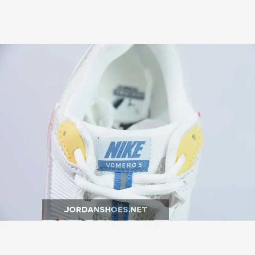 Nike Zoom Vomero 5 ‘Primary Colors’ White/Picante Red Nike Zoom Vomero 5 ‘Primary Colors’ White/Picante Red