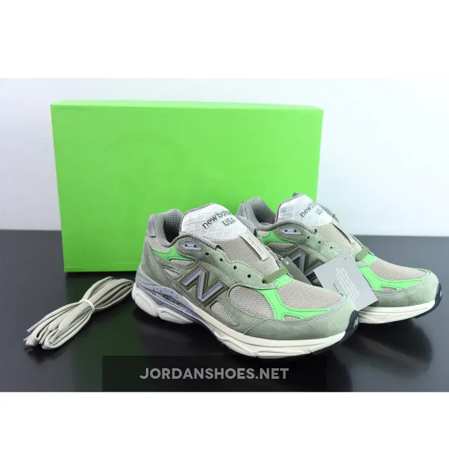 Patta x New Balance 990v3 Olive