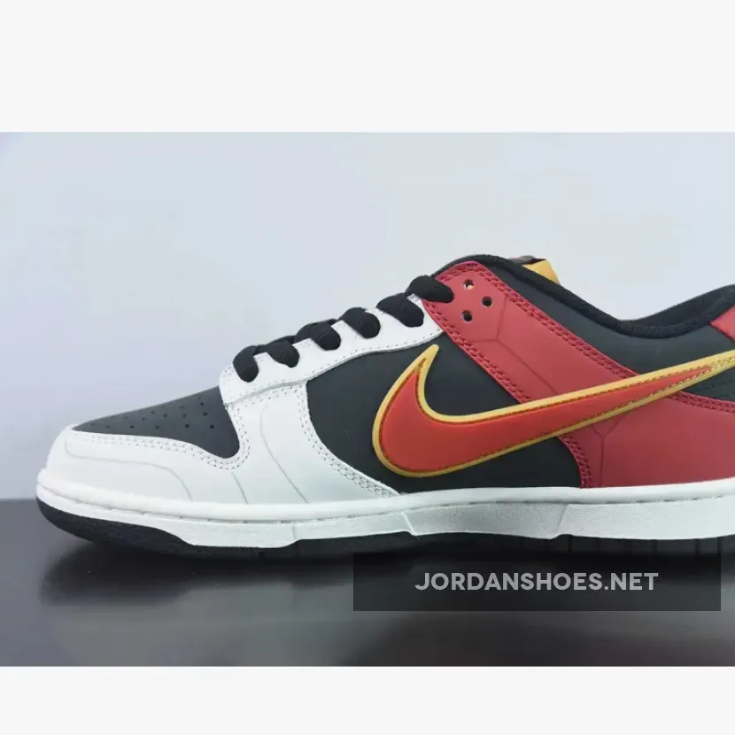 Saint Seiya x Nike Dunk Low Custom Red Black White Saint Seiya x Nike Dunk Low Custom Red Black White