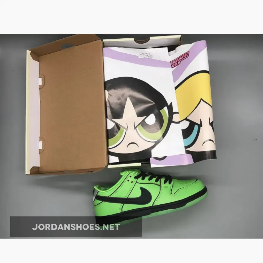 The Powerpuff Girls x Nike SB Dunk Low Buttercup The Powerpuff Girls x Nike SB Dunk Low Buttercup