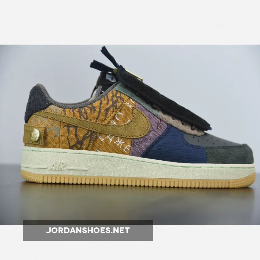 Travis Scott x Nike Air Force 1 Low "Cactus Jack" Muted Bronze Travis Scott x Nike Air Force 1 Low "Cactus Jack" Muted Bronze