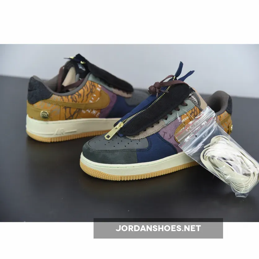 Travis Scott x Nike Air Force 1 Low "Cactus Jack" Muted Bronze Travis Scott x Nike Air Force 1 Low "Cactus Jack" Muted Bronze