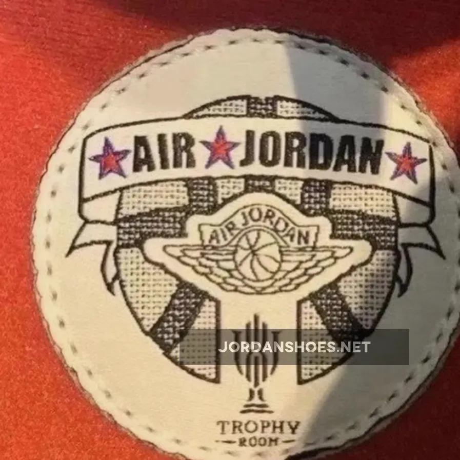 Trophy Room x Air Jordan 1 Retro High OG SP ‘Chicago’ Trophy Room x Air Jordan 1 Retro High OG SP ‘Chicago’