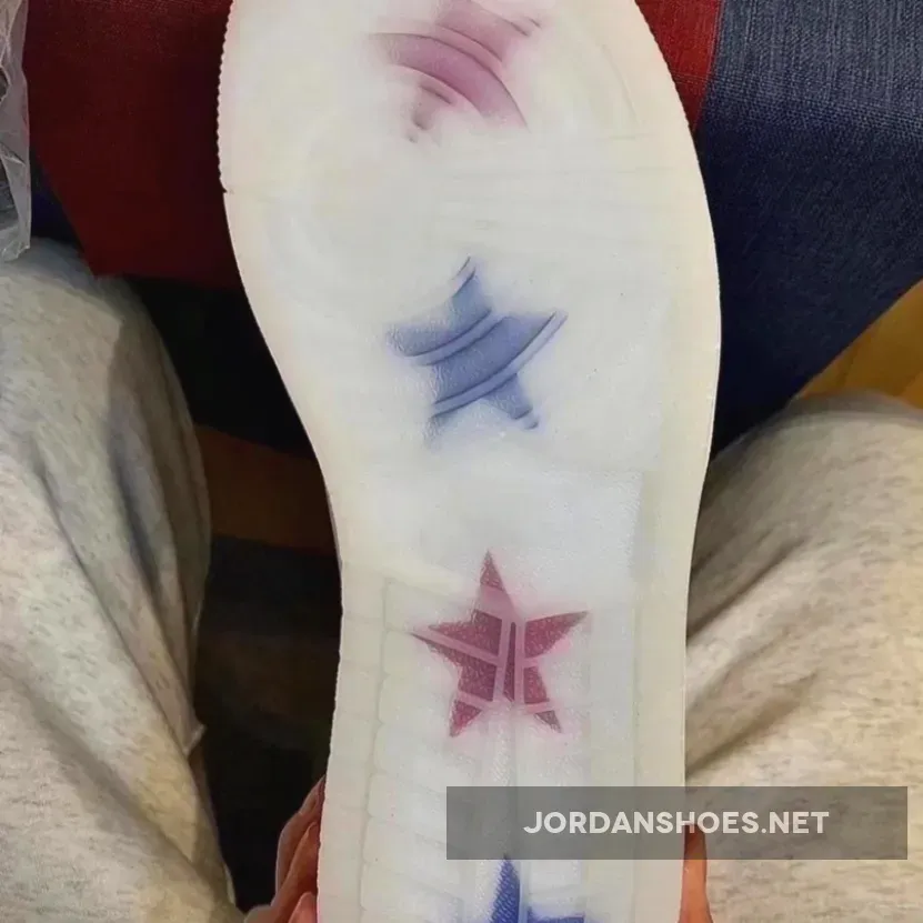 Trophy Room x Air Jordan 1 Retro High OG SP ‘Chicago’ Trophy Room x Air Jordan 1 Retro High OG SP ‘Chicago’