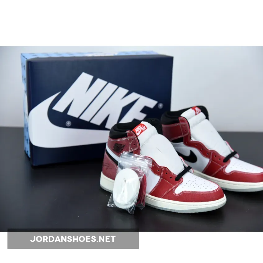 Trophy Room x Air Jordan 1 Retro High OG SP ‘Chicago’ Trophy Room x Air Jordan 1 Retro High OG SP ‘Chicago’