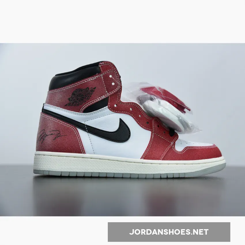 Trophy Room x Air Jordan 1 Retro High OG SP ‘Chicago’ Trophy Room x Air Jordan 1 Retro High OG SP ‘Chicago’