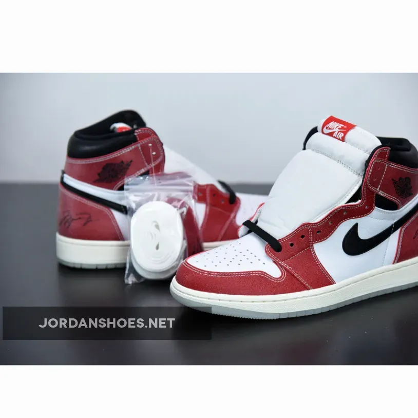 Trophy Room x Air Jordan 1 Retro High OG SP ‘Chicago’ Trophy Room x Air Jordan 1 Retro High OG SP ‘Chicago’