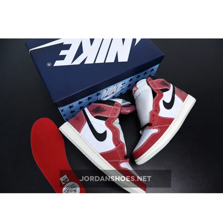 Trophy Room x Air Jordan 1 Retro High OG SP ‘Chicago’ Trophy Room x Air Jordan 1 Retro High OG SP ‘Chicago’